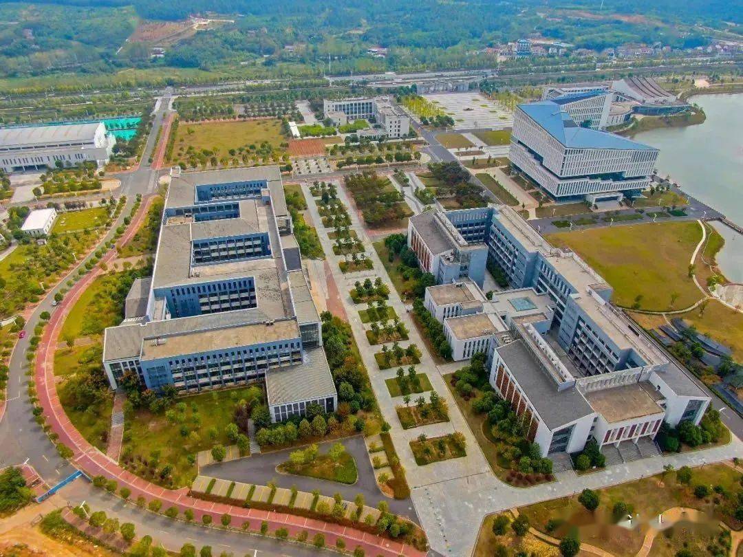 合肥工业大学文凭(合肥工业大学本科毕业要求)