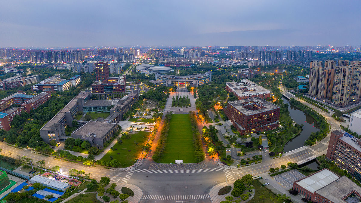 西南交通大学(西南交通大学计财处)