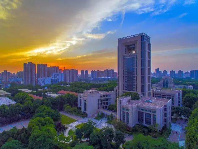 西安交通大学(西安交通大学研究生院)